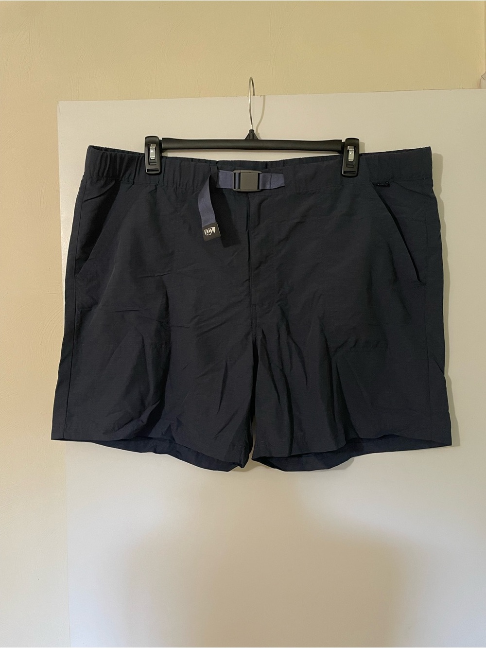 REI Co Op men’s trail-made shorts xxl
